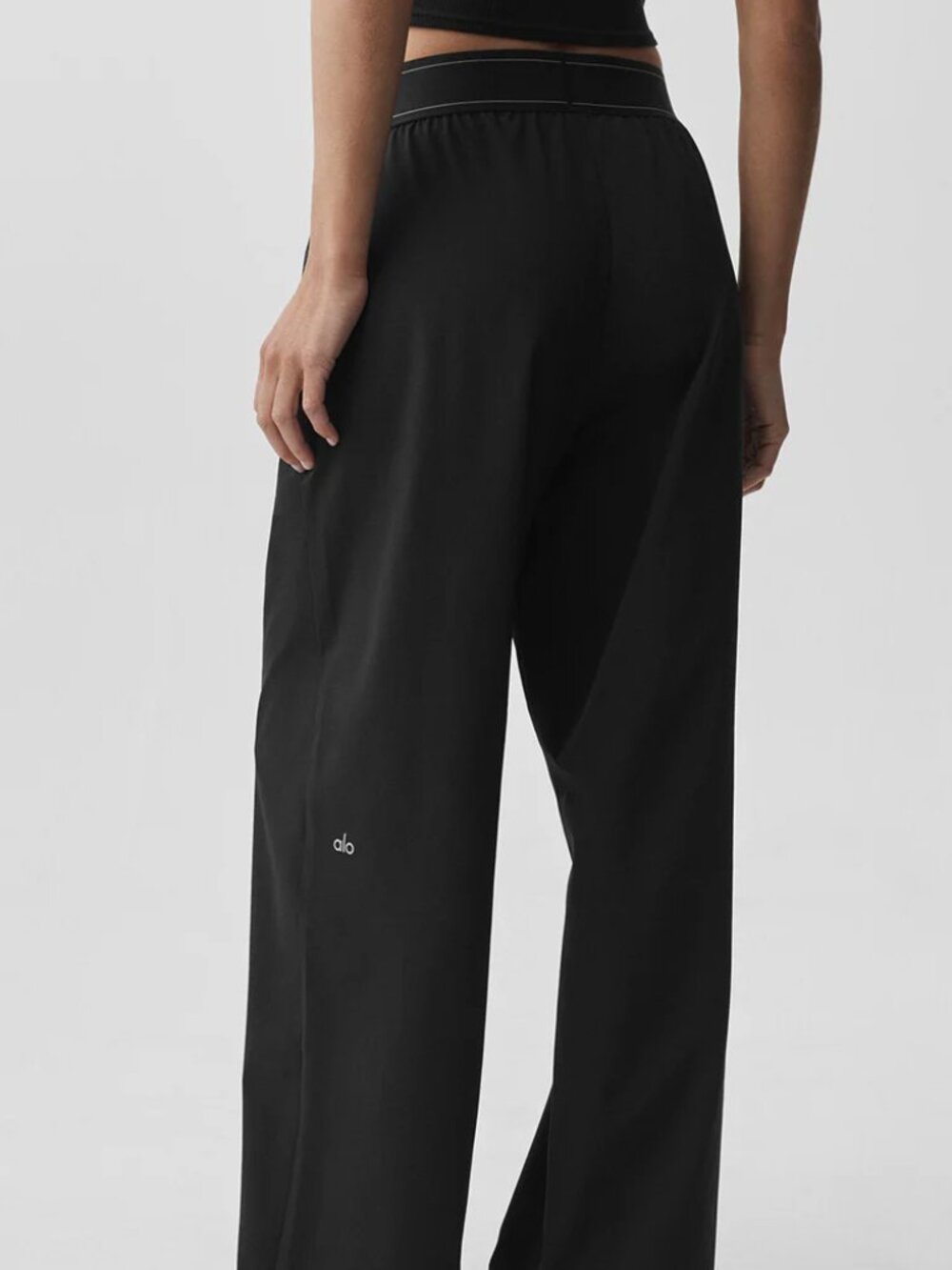 ALO Yoga🤗💕Black Straight-leg Suit Up Trouser, Brand New Regular 30" - Picture 7 of 7